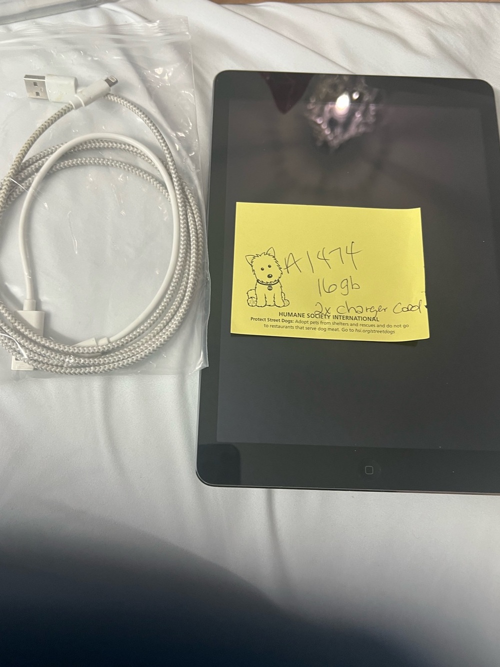 Apple A1474 iPad in Black with White Braided Charging Cable